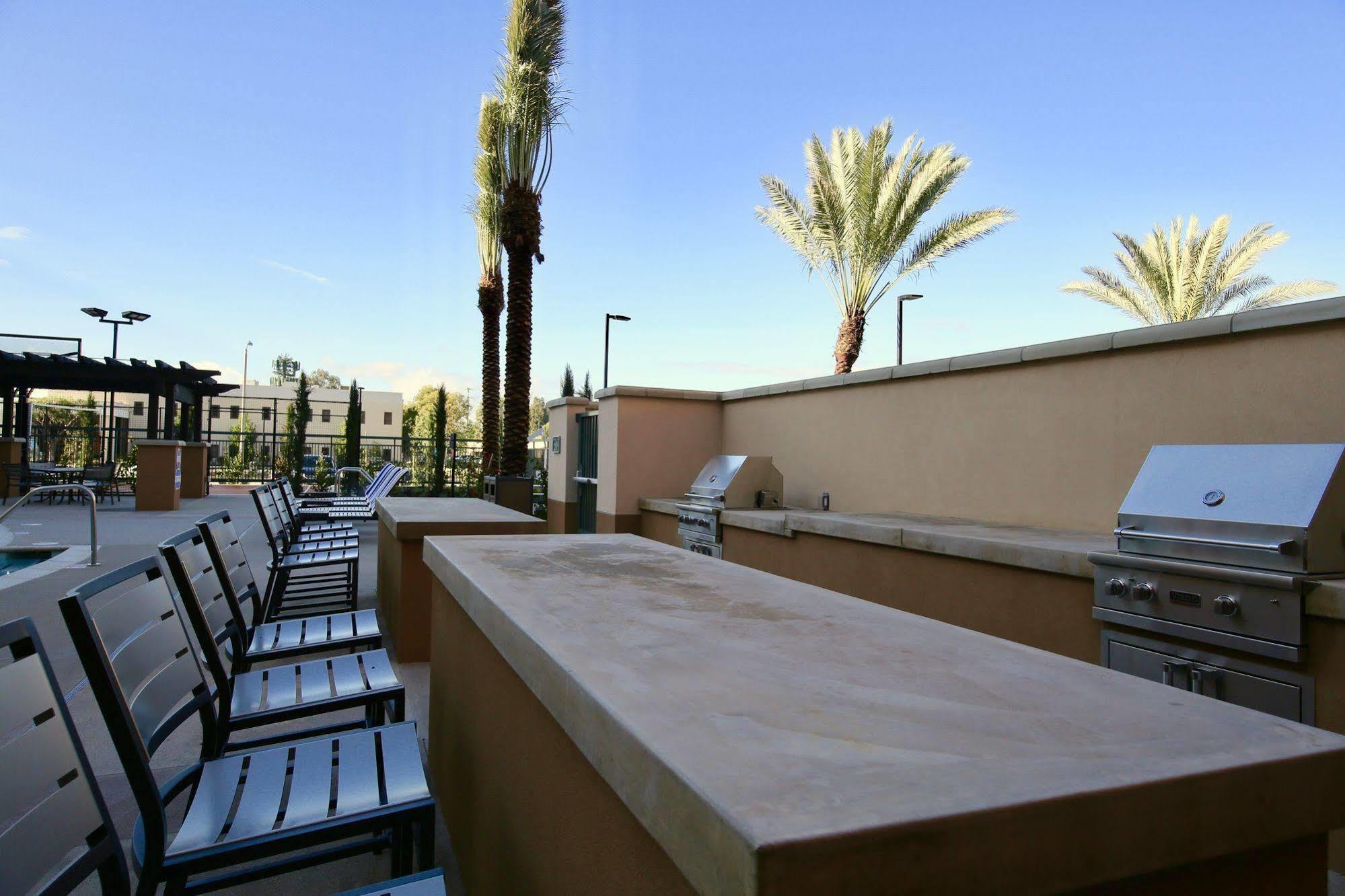 Homewood Suites By Hilton Irvine John Wayne Airport Exterior photo